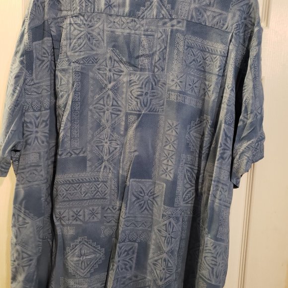Batik Bay blue button up short sleeve 3XB - Picture 3 of 4